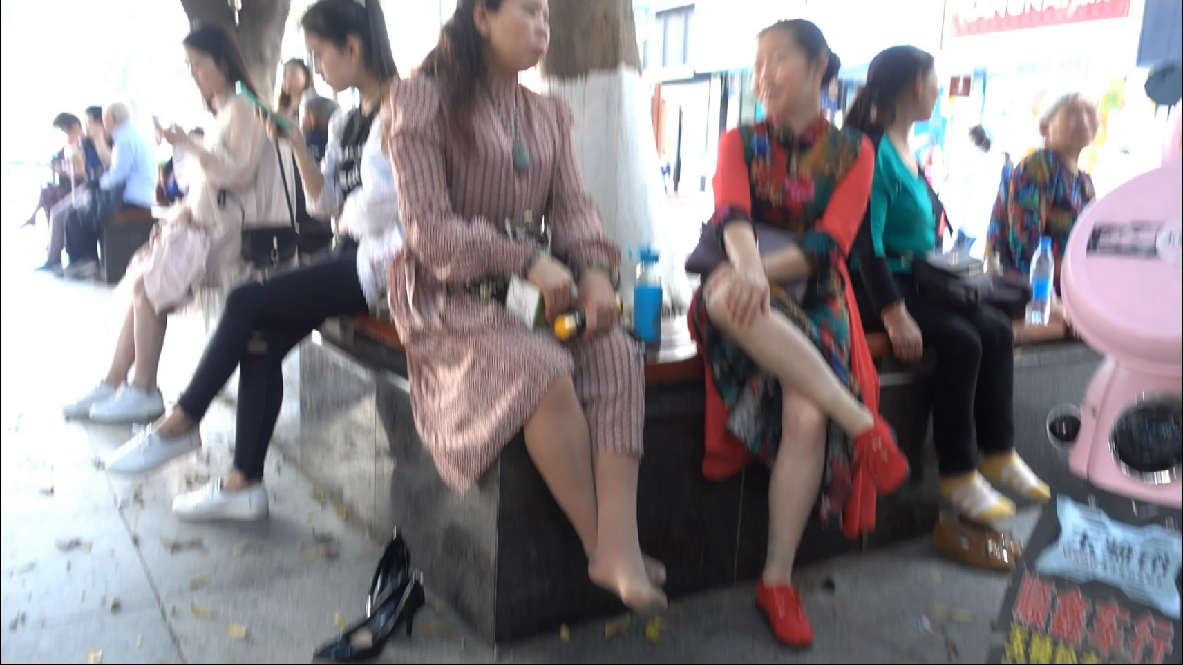 streetsnapnylon[00 00 41][20181208 230354 3]